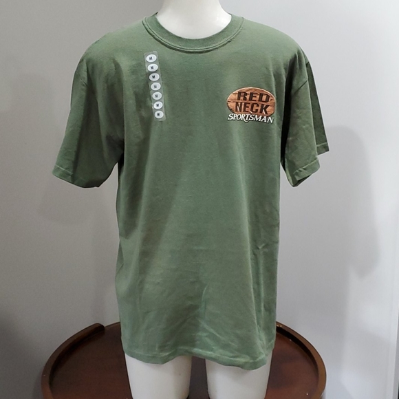 Gildan Other - Red neck Sportsman shirt